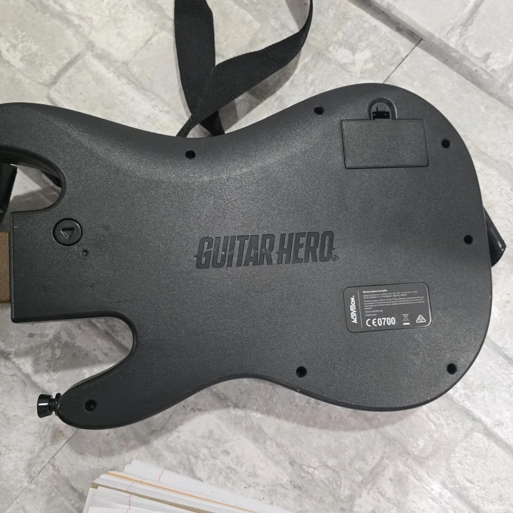 Activision Guitar Hero Live PlayStation 3 PS3 Wireless Guitar Controller 0000654
